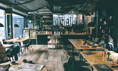 Contoh usaha kafe