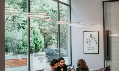 Contoh usaha kafe dan tempat nongkrong di Sleman